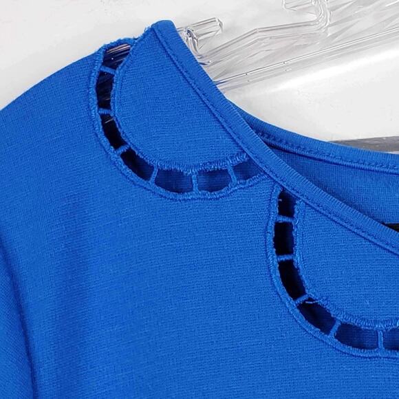 Talbots Dress Women's Size 10 Blue Short Sleeve Embroidered Ponte Knit - Picture 4 of 9